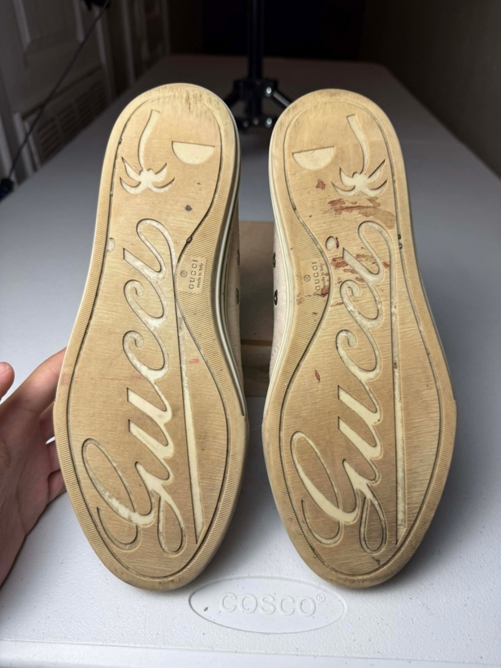 Gucci Women GG Low Cotton
White Leather Canvas
Monogram Sneakers Sz 36.5 / 6.5 - Picture 7 of 13